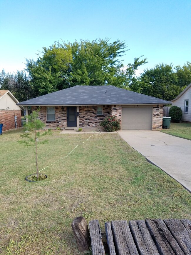 Remodeled 3 bedroom 1 bathroom house in Ed... - Remodeled 3 bedroom 1 bathroom house in Ed...