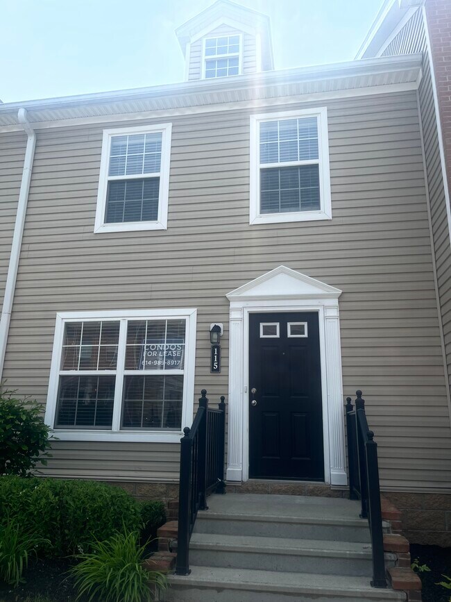 Photo - 115 Gifford Rd