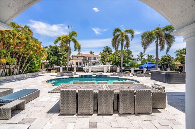 Photo - 438 Coconut Isle Dr