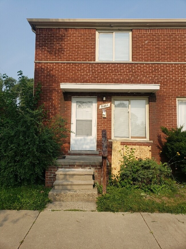 Building Photo - 9401 Burt Rd Rental