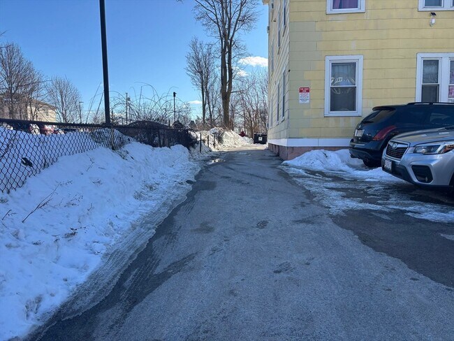 Photo - 26 Catharine St Unit 4