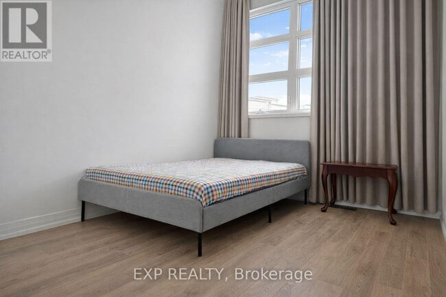 Photo - 27 Albert Firman Ln