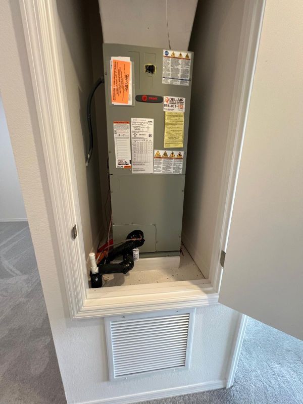 Photo - 1230 Wycliffe Wy