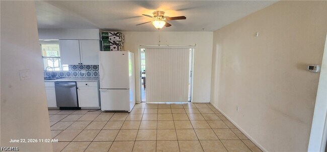 Photo - 1005 E Jasmine Rd