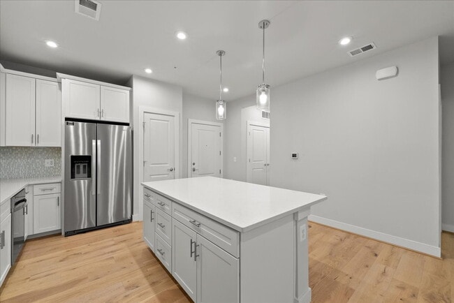 Photo - 2320 Field Point Rd Unit Apt. 103