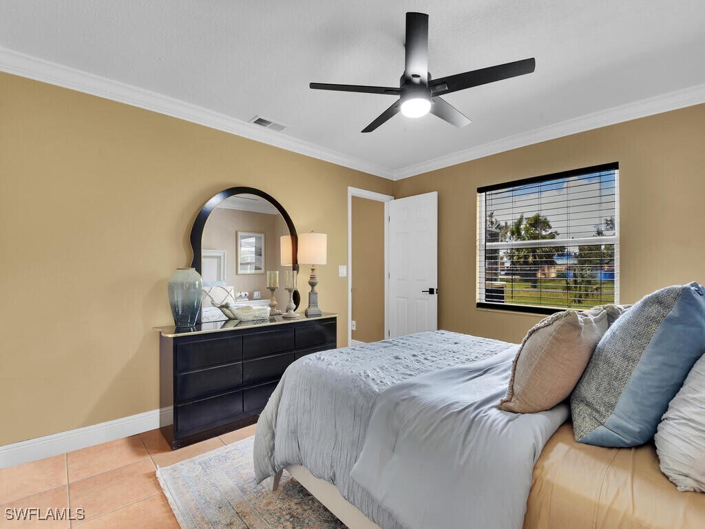 Photo - 1825 SW 36th Terrace House