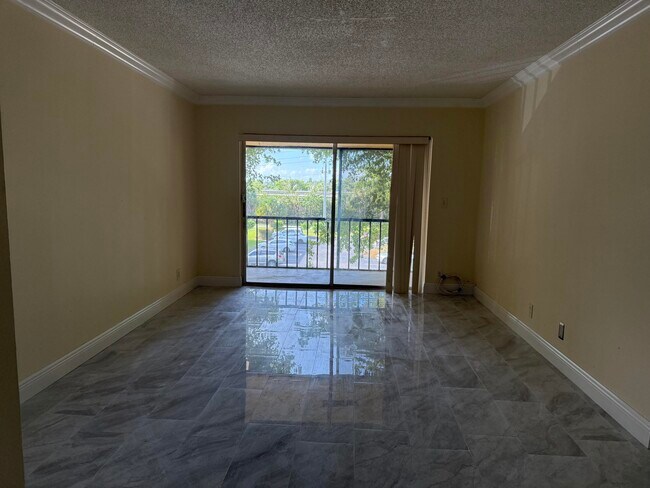 Photo - 470 NW 20th St Unit 3030