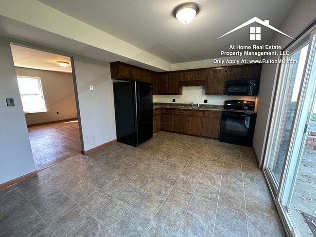 Photo - 531 Collier Ln Unit 531 Collier Lane