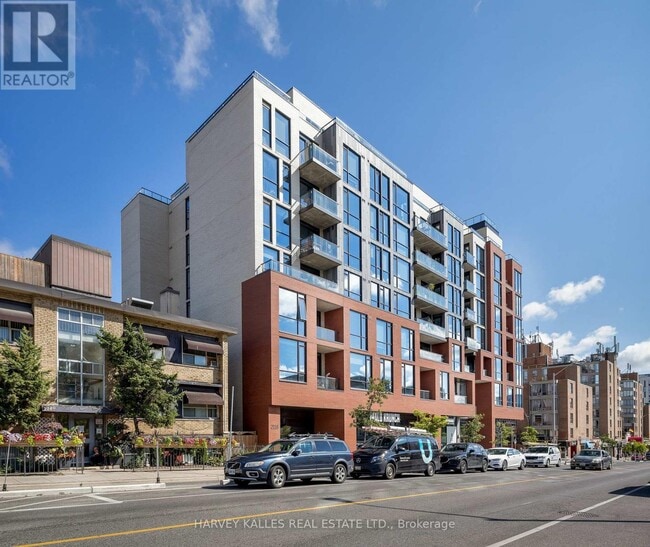 Photo - 2118 Bloor St W Unit 407