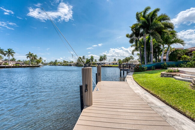 Photo - 1220 SE 7th Ave