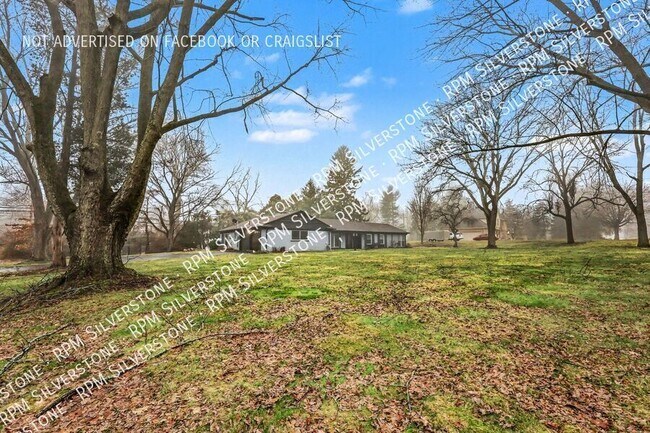 Photo - 2839 W Avon Rd