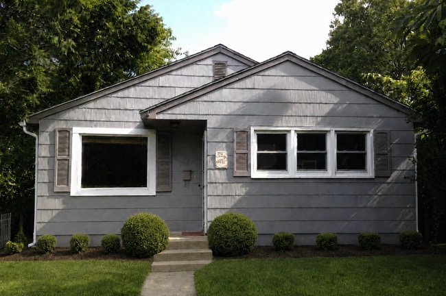 Photo - 2420 South St