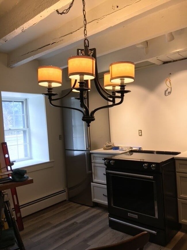 Photo - Great in town location