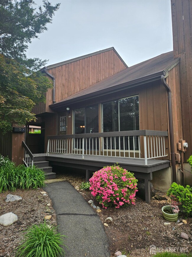 Photo - 498 Auten Rd Townhome