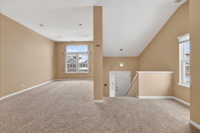 Photo - 1161 Hawthorne Ln