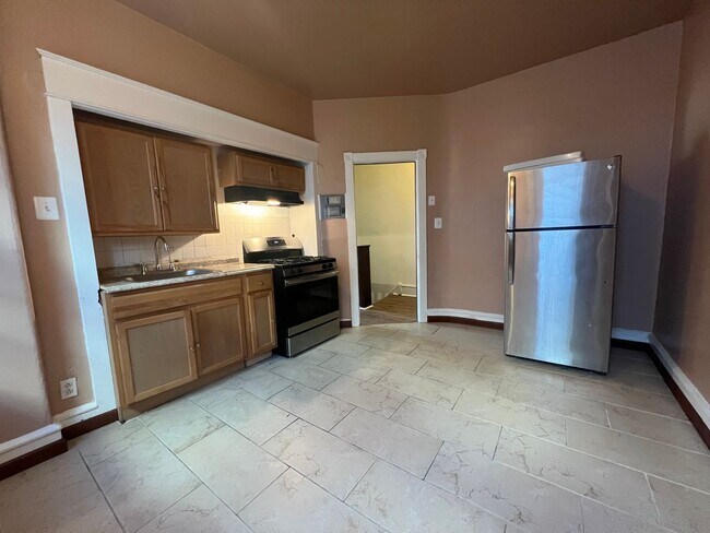 Photo - 605 W Olney Ave Unidad 2nd Floor