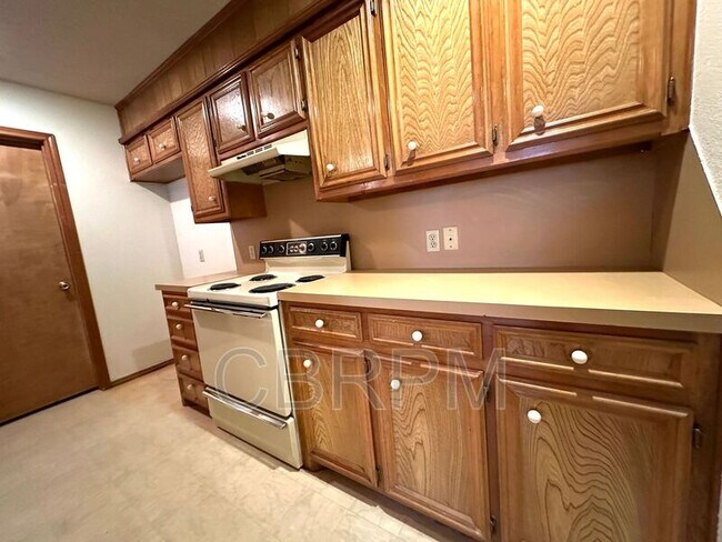 Photo - 9716 Orlando Ave Unidad A