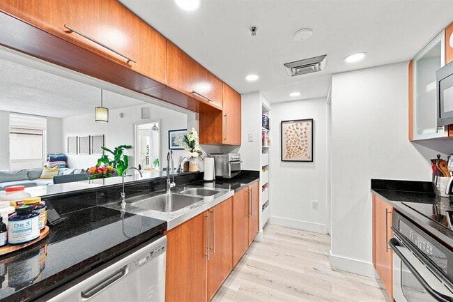 Photo - 610 W Las Olas Blvd Unit 416N