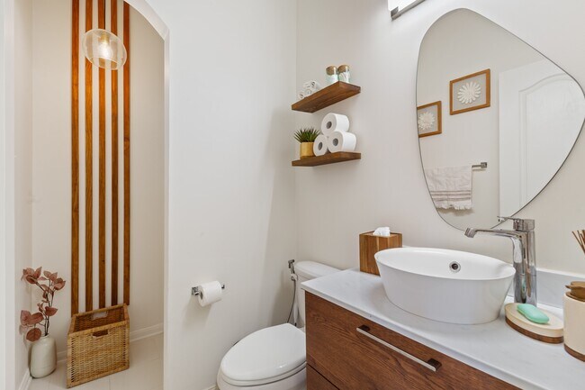 Photo - 21810 Mystic Point Ct