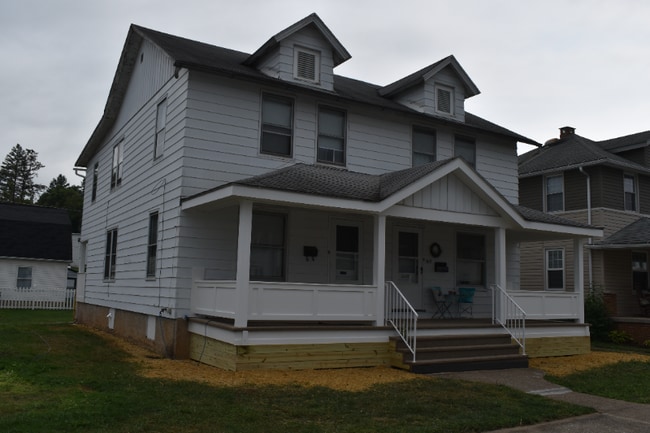 617 Hepburn St