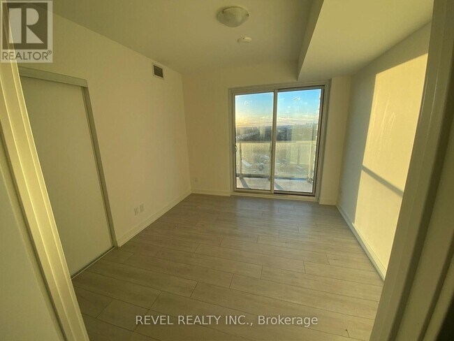 Photo - 2033 Kennedy Rd Unité 3010