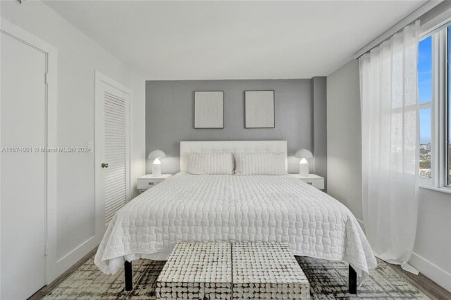 Photo - 9195 Collins Ave Unidad 1109