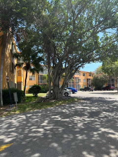 Building Photo - 4304 NW 9th Ave Unit 1-2a Rental