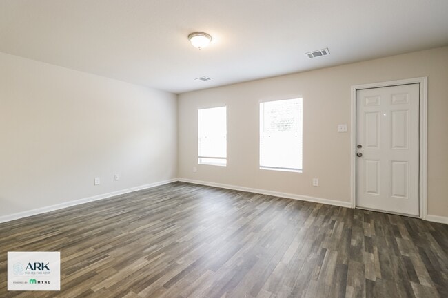 14212 Harlequin Dr