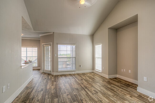 Living Area - Asheville at Spring Branch