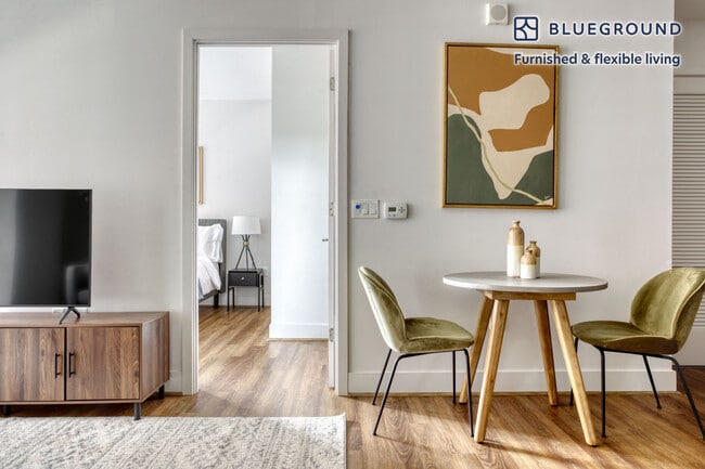 Photo - 770 Maine Ave SW Unit FL4-ID536