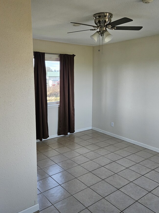 Photo - 34046 Orleans Rd SW