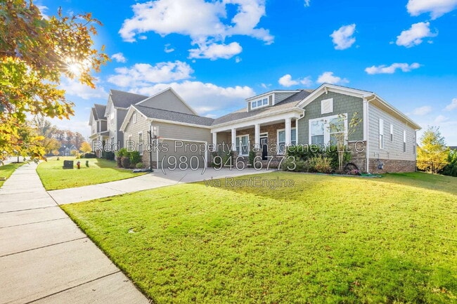 4004 Petersburg Dr