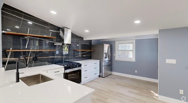 Building Photo - 1504 Hardin Ave Rental