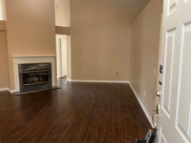 Photo - 1527 Firewheel Dr