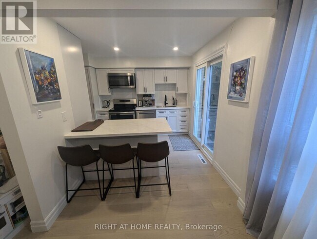 Photo - 6 Broadpath Rd