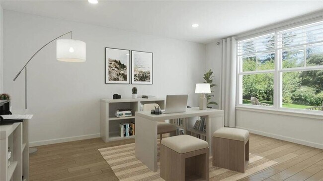 Photo - 2366 Derrick Dr