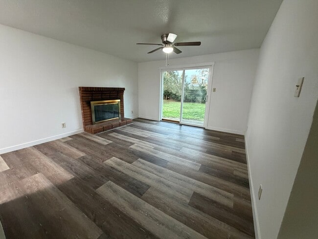 Photo - 3 Bedroom 1 Bath single story home