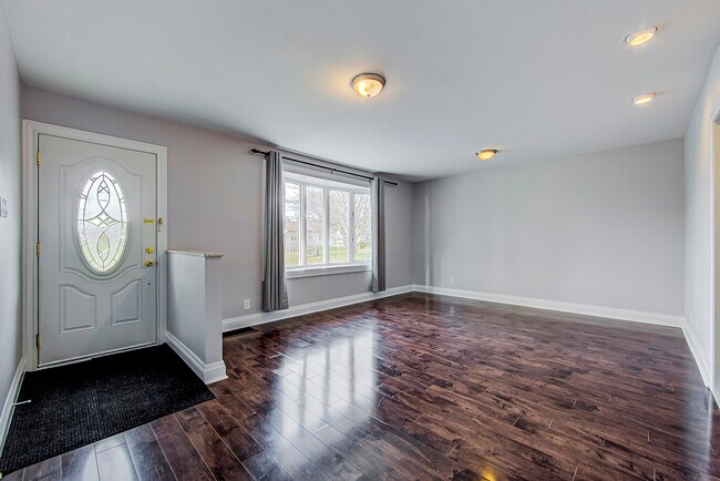 Photo - 11 Bellefontaine St