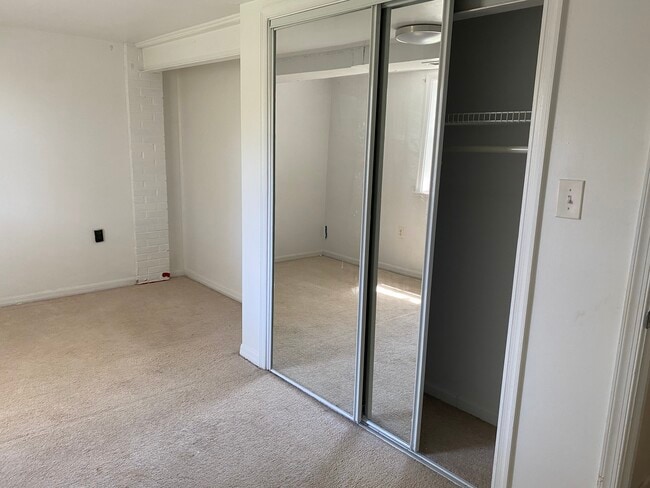 Photo - 7411 Farmcrest Dr