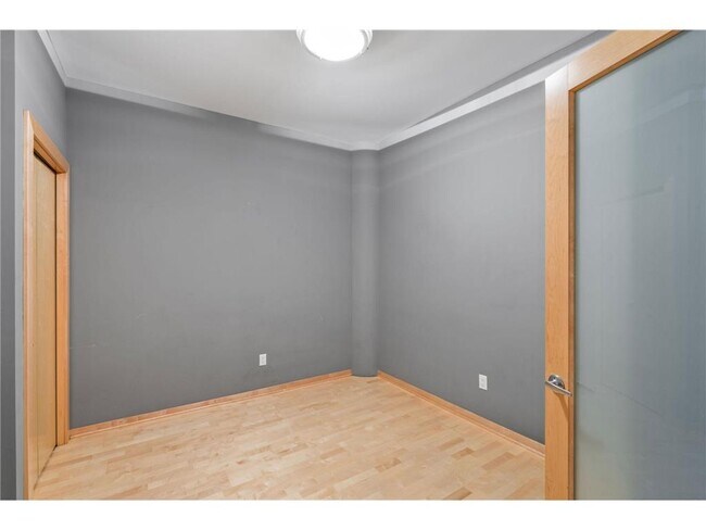 Photo - 401 N 2nd St Unit 220