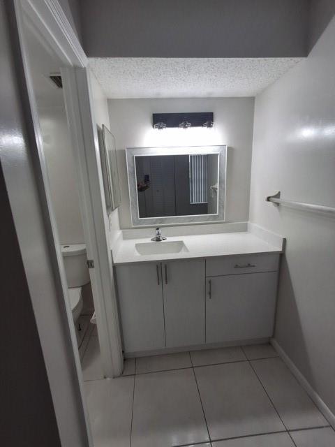 Photo - 9917 Twin Lakes Dr