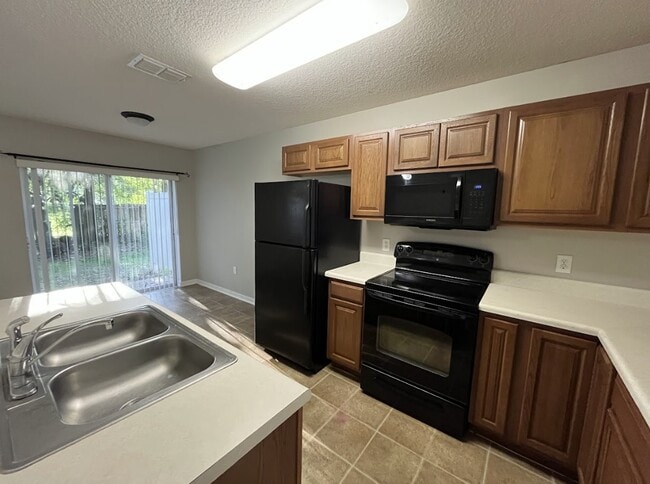 Photo - 8265 Halls Hammock Ct
