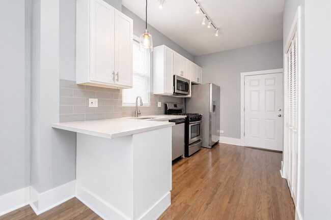 Photo - 1726 W 21st St Unit GR