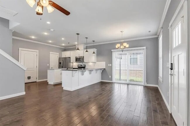 Photo - 1736 S 39th Pl