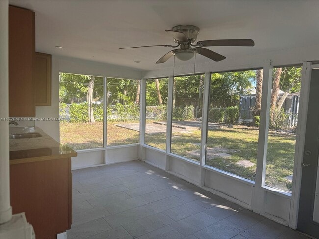 Photo - 6430 SW 15th St