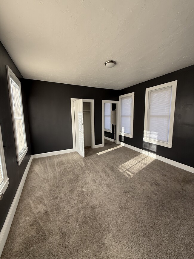 Photo - 56 S Pershing Ave Unit B