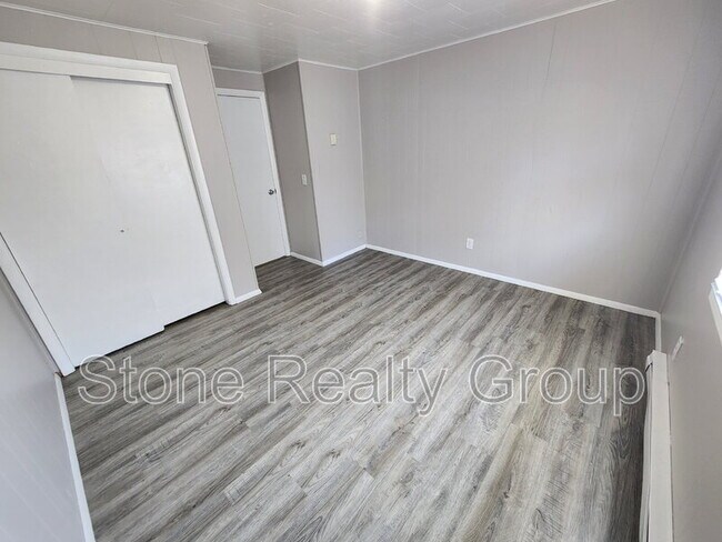 Photo - 1880 N 6th 1/2 St Unit 12