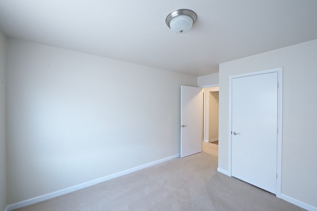Photo - Ridgetop Apartments