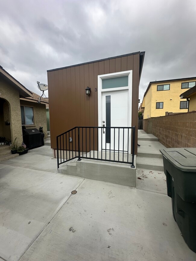 Photo - LReddy Unit 3