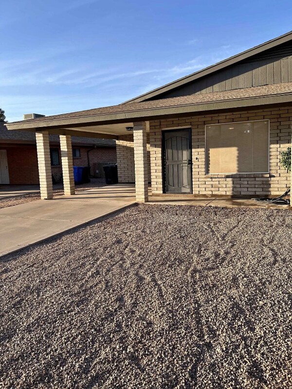 Photo - 4466 E Contessa St Unit 1